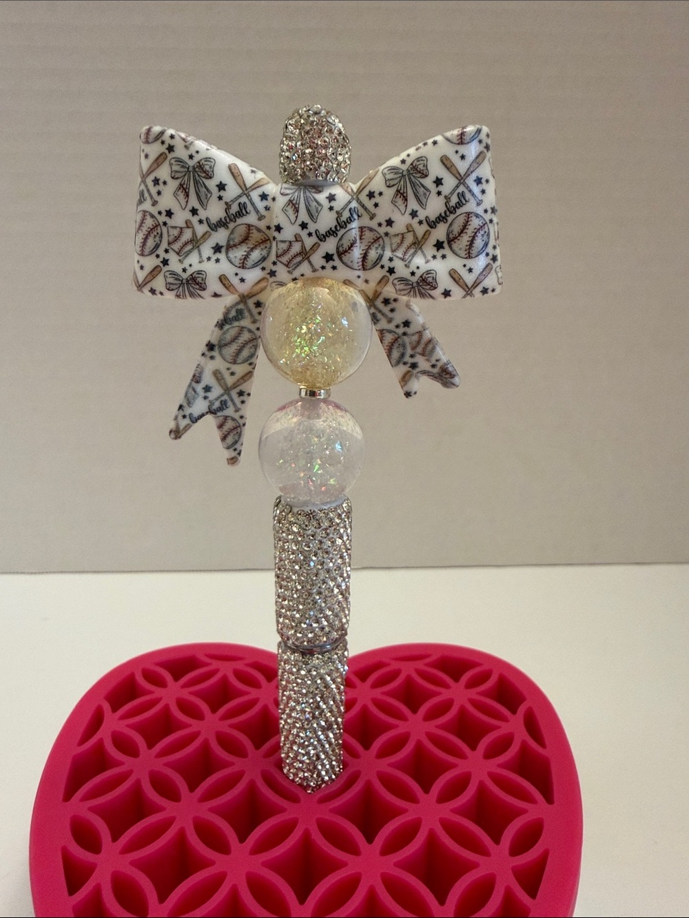 Baseball White Bow Beaded Pen